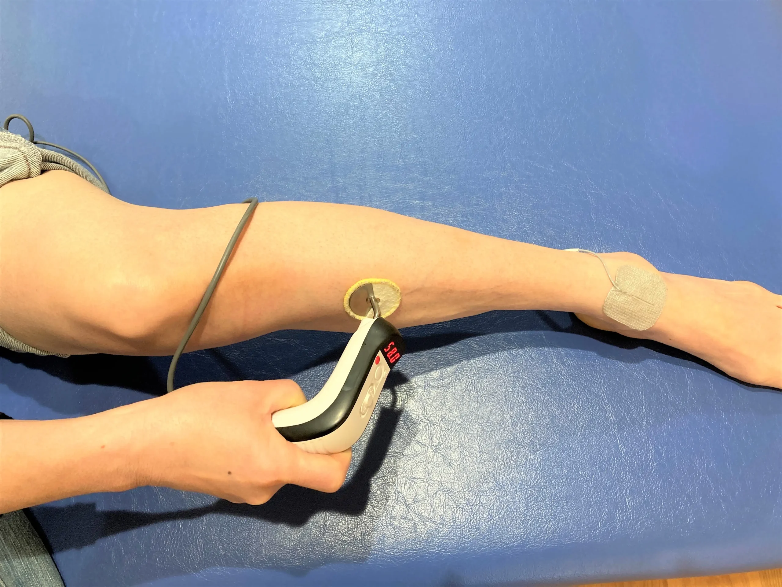 下腿の筋肉に対してのハイボルテージ療法
